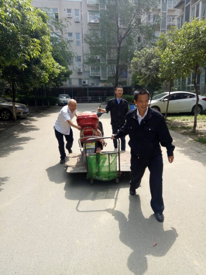 清理非機(jī)動車